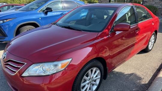 2011 toyota camry base