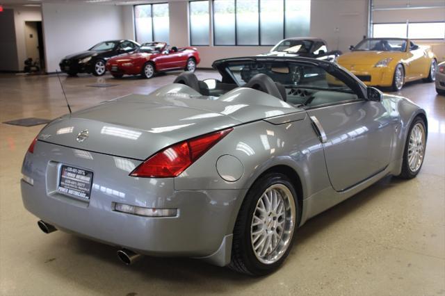 2004 nissan 350z touring
