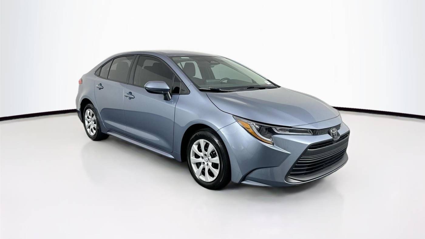 2024 toyota corolla le