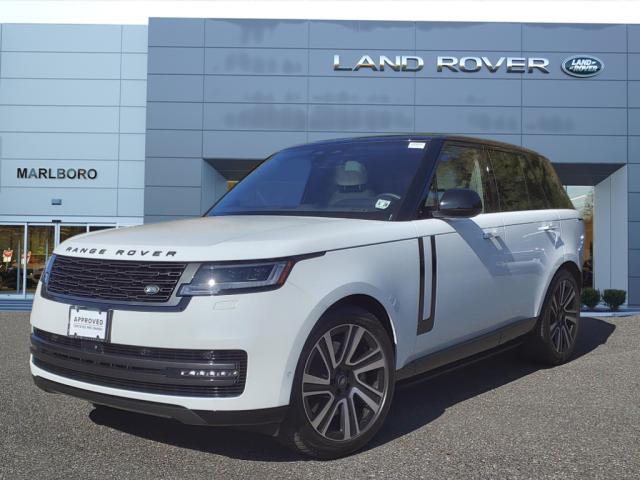 2023 land rover range rover p530 se