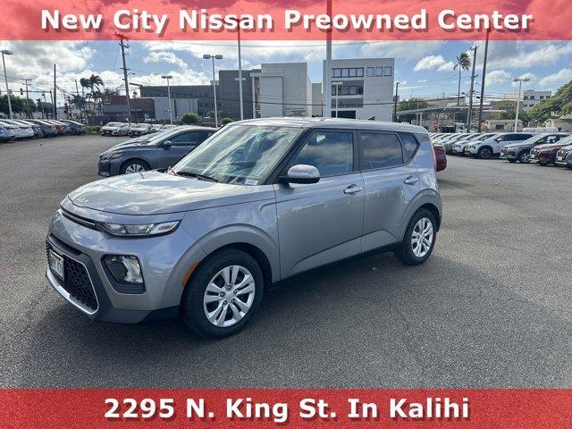 2022 kia soul lx