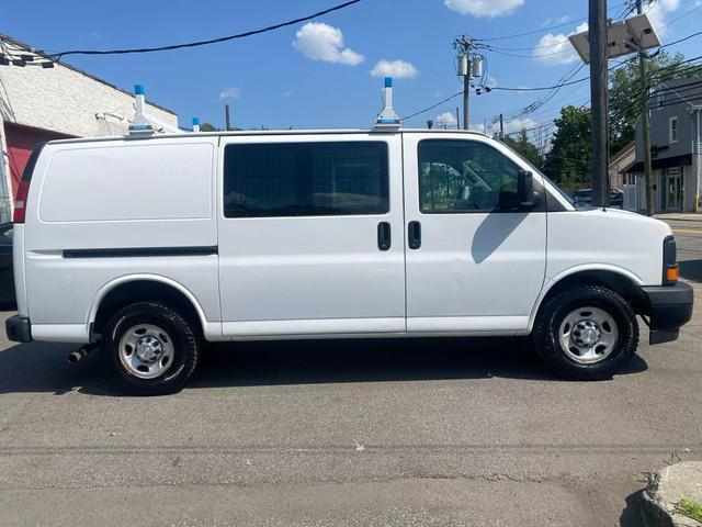 2017 chevrolet express 2500 work van