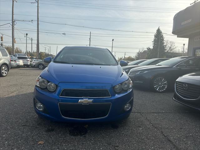 2016 chevrolet sonic lt