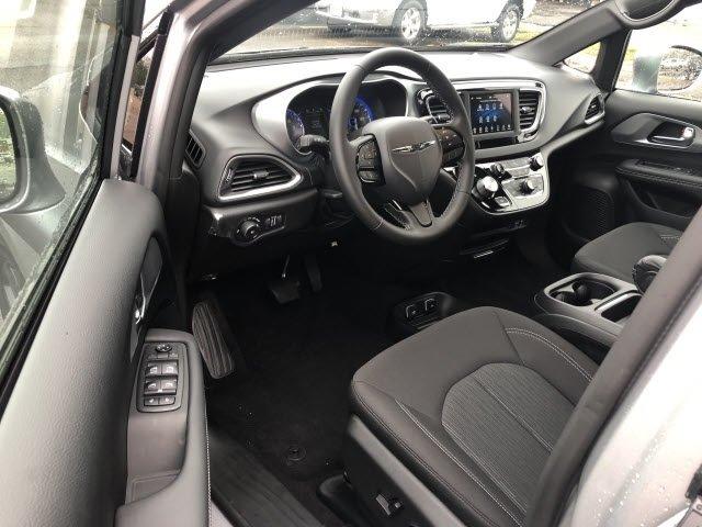 new 2020 chrysler pacifica touring mayfield, ky 42066 for sale in mayfield, kentucky