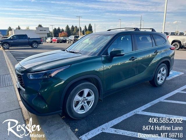 2023 toyota highlander le