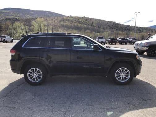 2021 jeep grand cherokee laredo in gorham, new hampshire