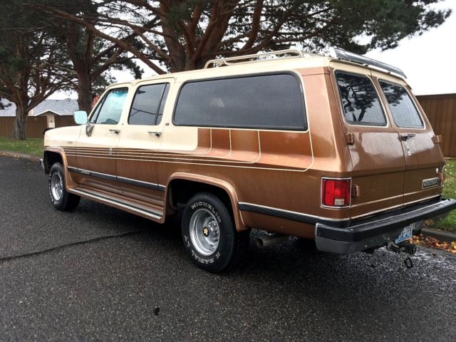1989 chevrolet suburban #1 owner 4x4 only 115k miles