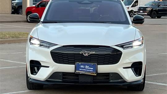 2022 Ford Mustang Mach-E