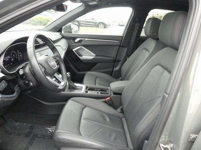 2022 audi q3 premium plus