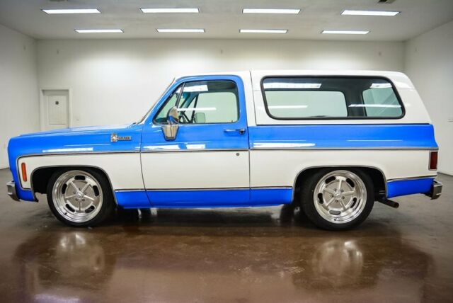 1978 chevrolet k5 blazer cheyenne 710 miles blue / white suv 5.3ci ls v8 4l60 au