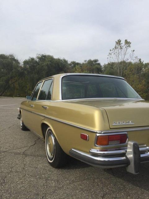 1972 mercedes-benz 280 se 2.8 l 6 fuel injected 56126 miles gold 4 door sedan 2