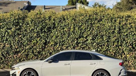 2021 Kia K5