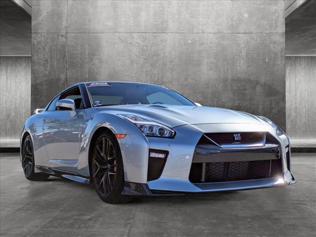 2018 nissan gt-r premium