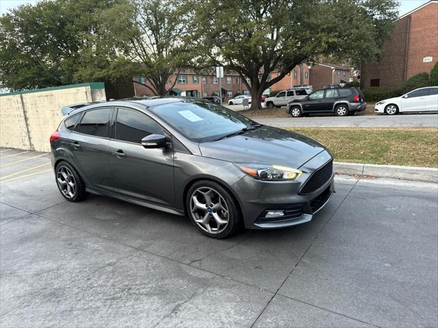 2018 ford focus st st
