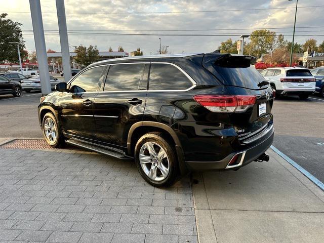 2018 toyota highlander limited