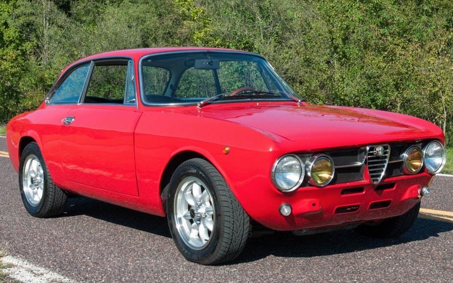 1971 alfa romeo gtv 1750 (grand turismo veloce) coupe