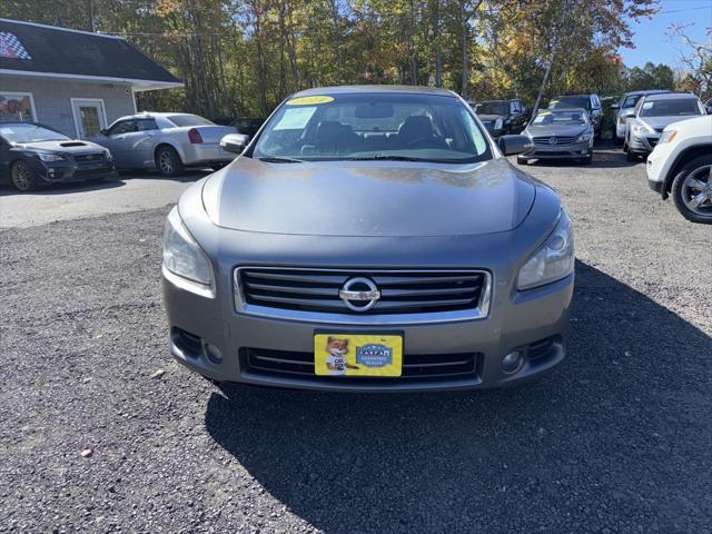 2014 nissan maxima sv