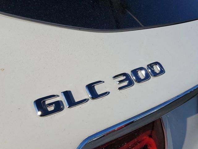 2021 mercedes-benz glc 300 base
