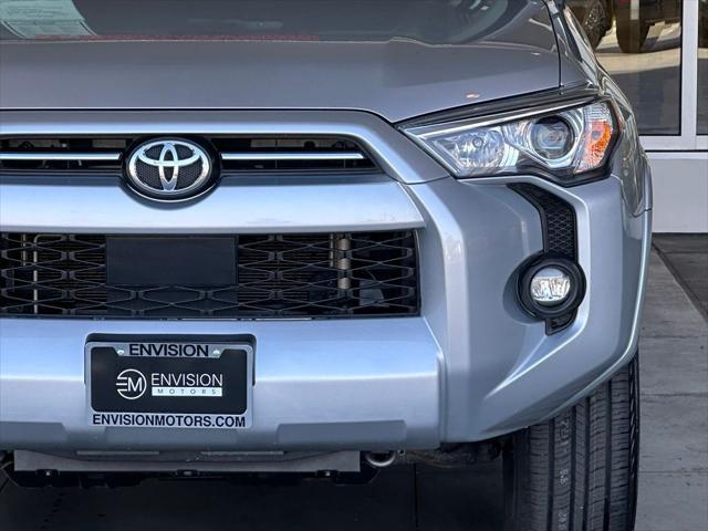 2022 toyota 4runner sr5