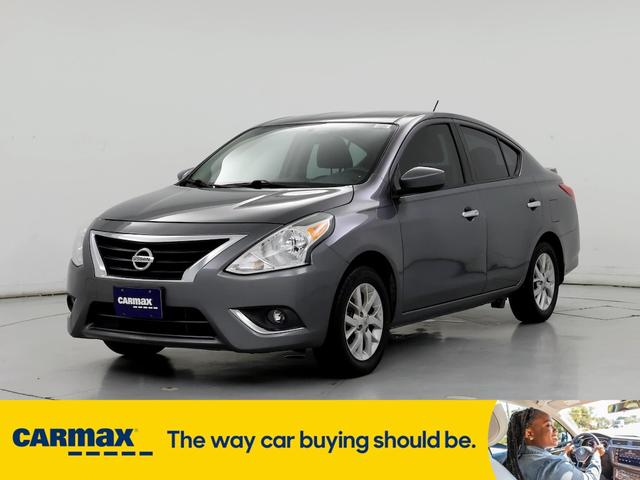 2019 nissan versa sv