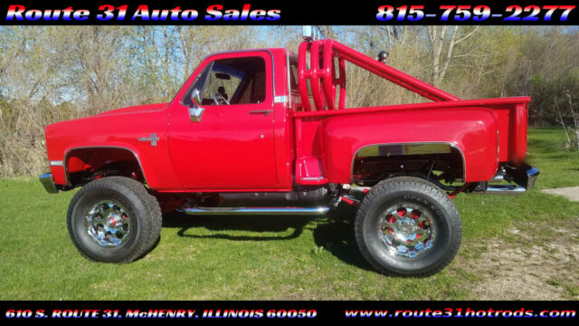1985 chevy k -10 4x4 - stepside - very - very - nice