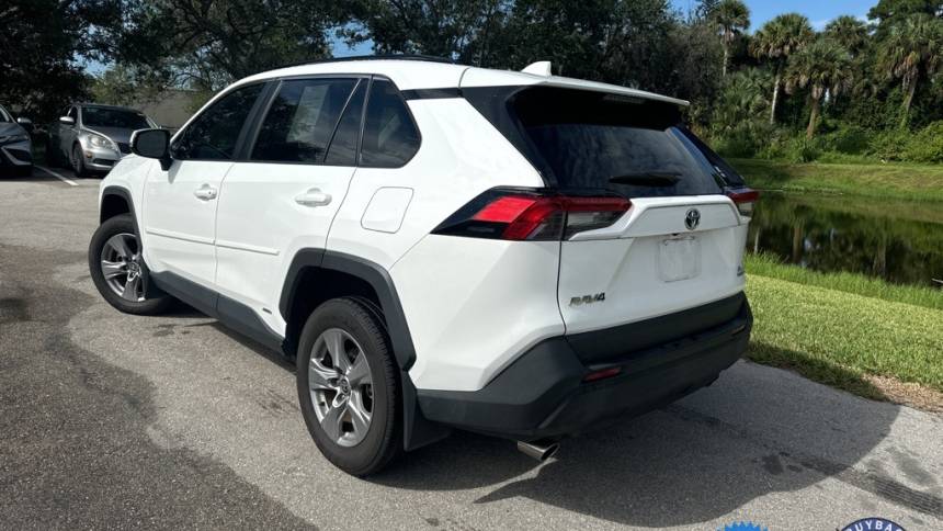 2022 toyota rav4 hybrid xle