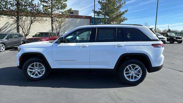 2023 jeep grand cherokee laredo