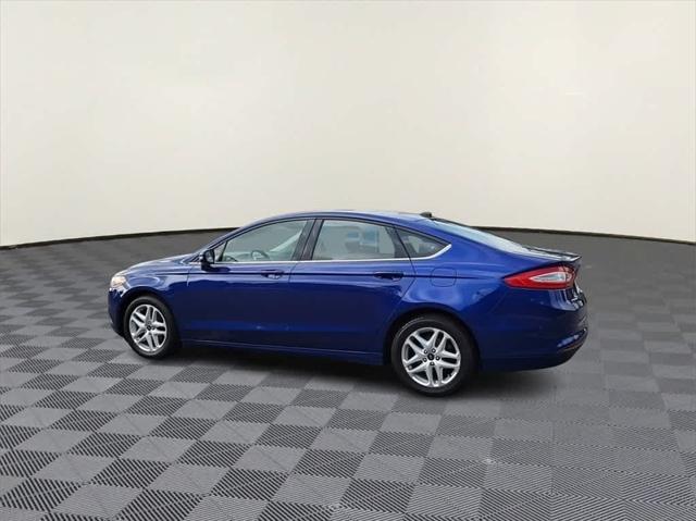 2015 ford fusion se