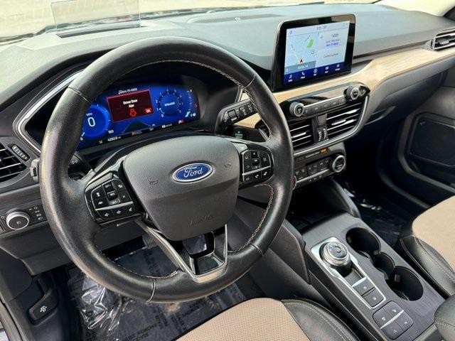 2021 ford escape titanium