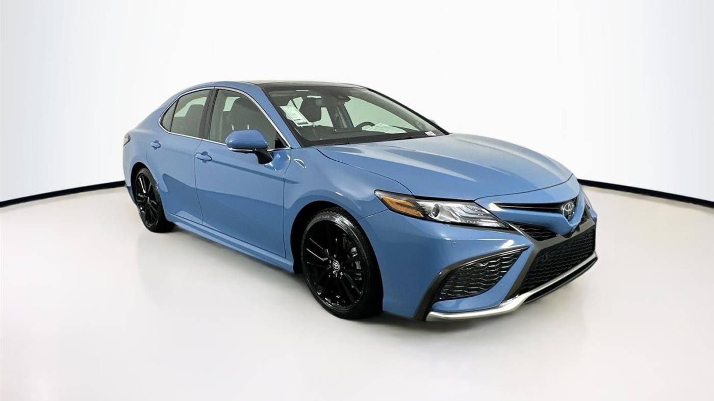 2024 toyota camry