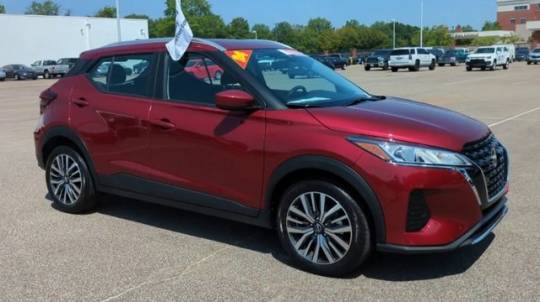 2024 nissan kicks sv