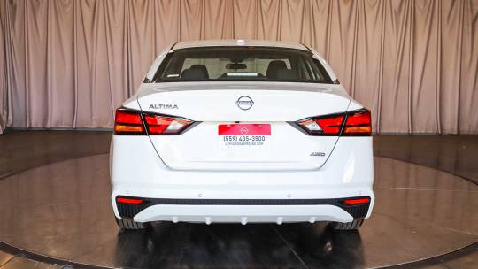 2025 Nissan Altima