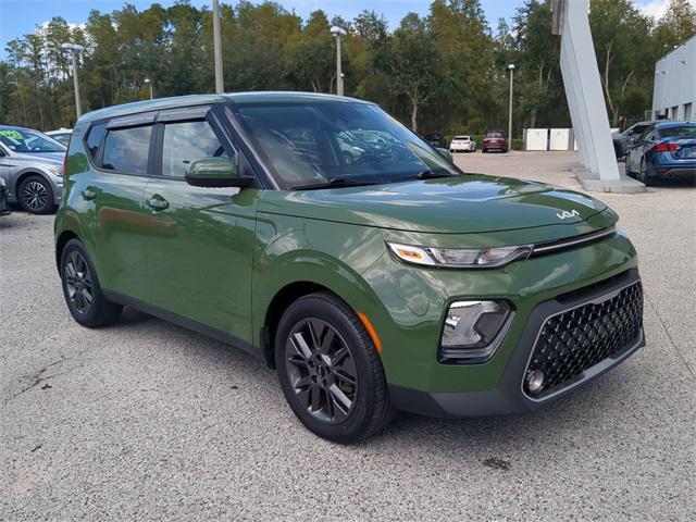 2022 kia soul ex