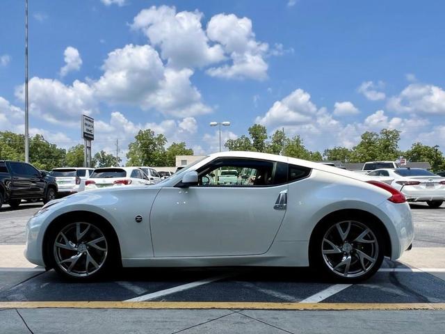 2017 nissan 370z sport tech