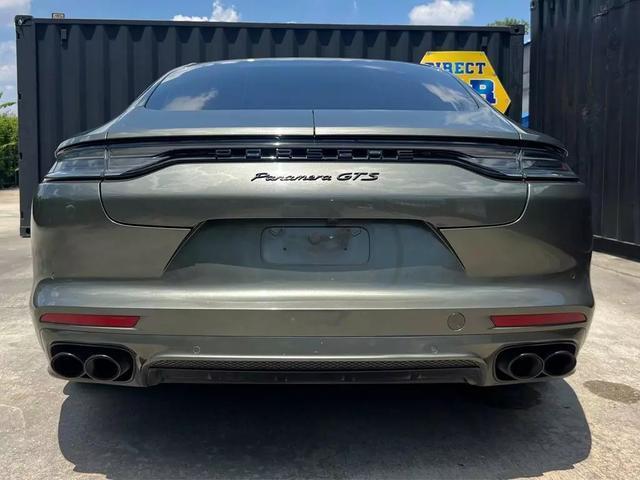 2022 porsche panamera gts