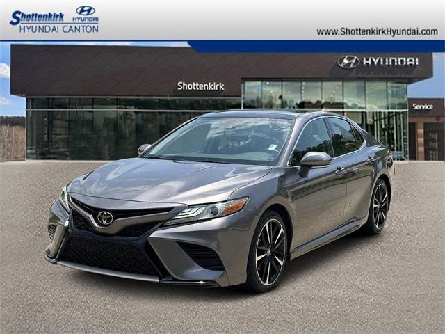 2019 toyota camry xse
