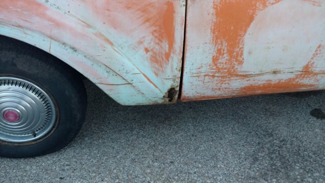 1961 ford f100 unibody short box pickup runs drives and stops, good bones kool!!