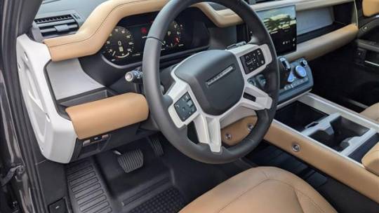 2025 Land Rover Defender