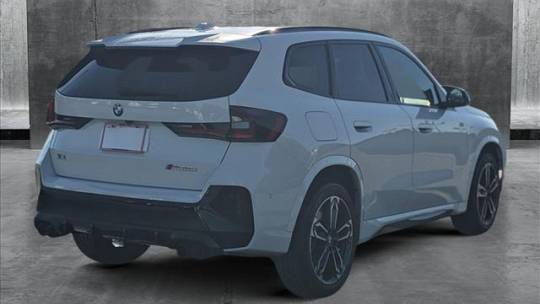 2024 BMW X1