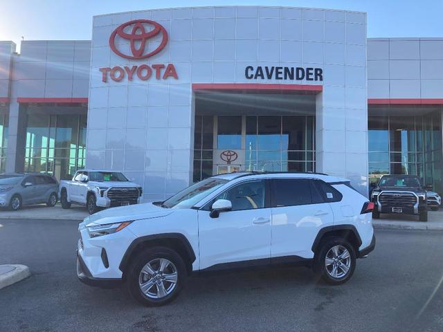 2023 toyota rav4 xle