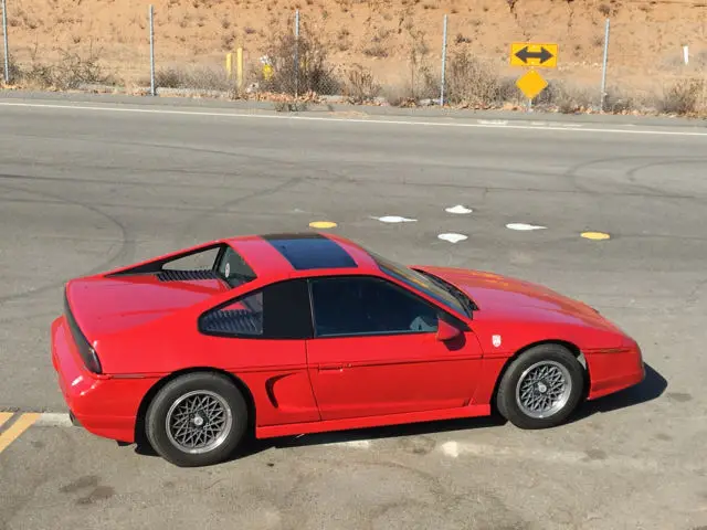 1986 pontiac fiero gt 5-speed