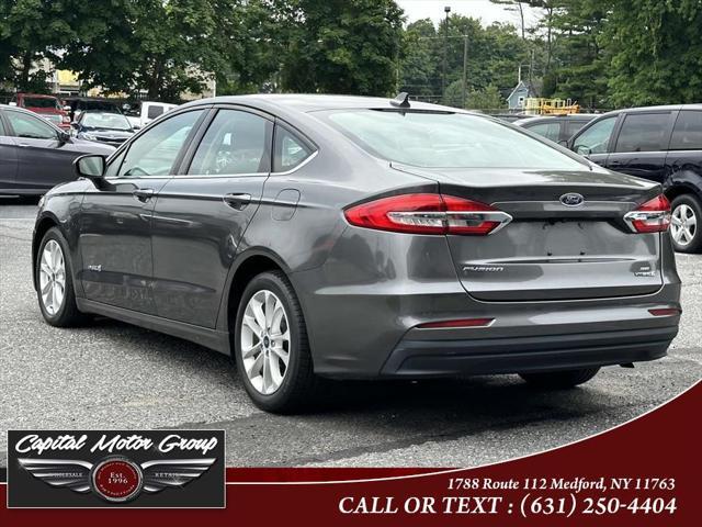 2019 ford fusion hybrid se