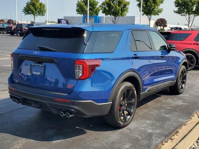 2022 ford explorer st