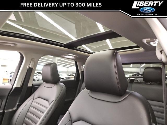 2021 ford edge sel
