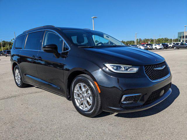 2022 chrysler pacifica touring l