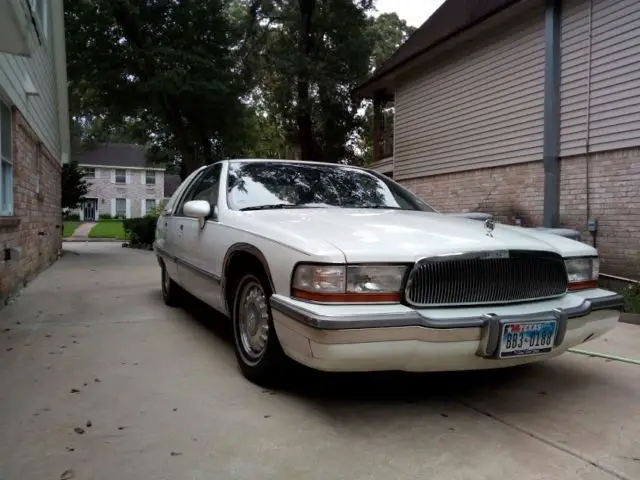 1994 buick roadmaster ltd - less than 60,000 miles