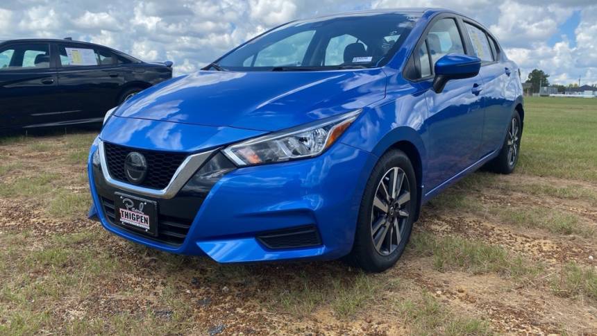 2020 nissan versa sv