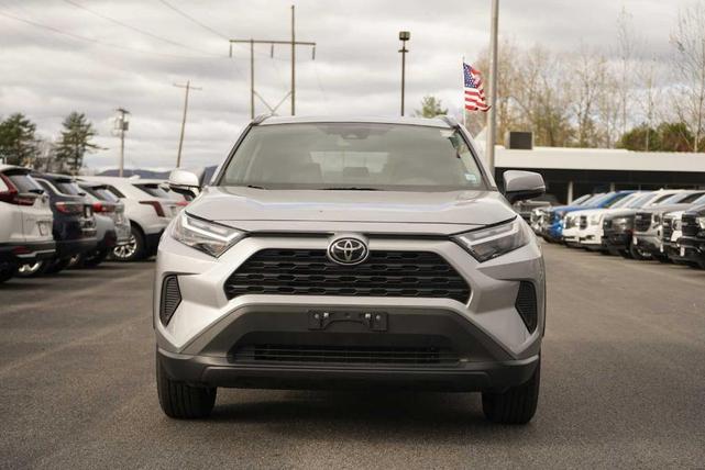 2022 toyota rav4 xle
