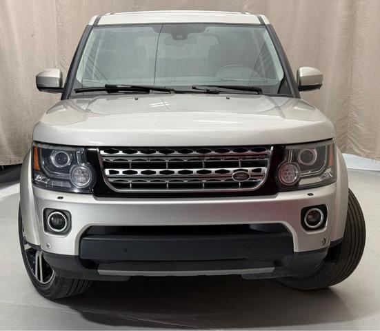 2016 land rover lr4 base