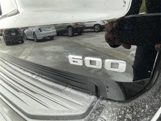 2023 cadillac escalade esv premium luxury platinum